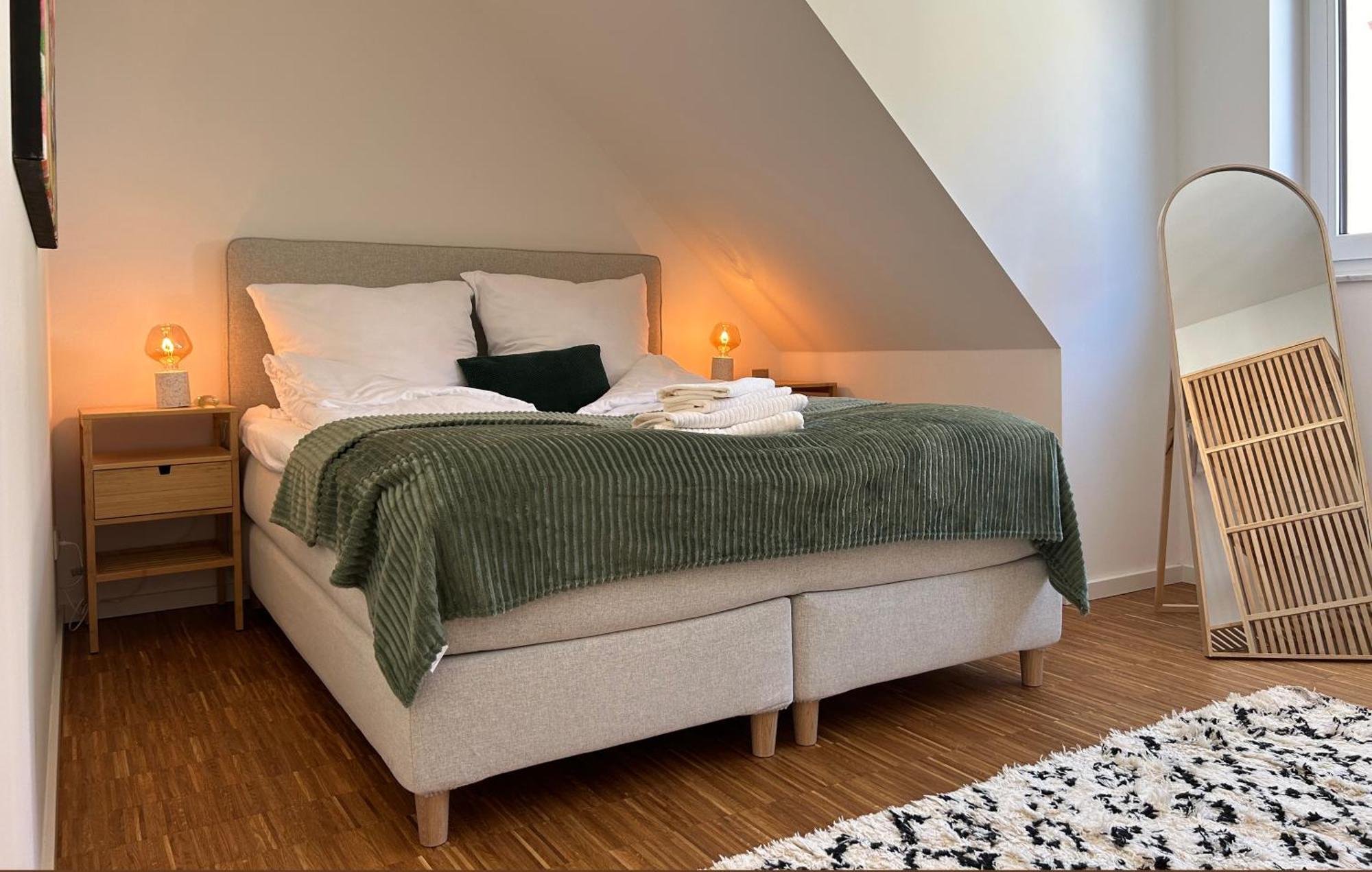 Neues Trendy Dachgeschossloft Apartment